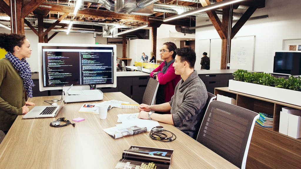 ¿Por qué espacios de trabajo inteligentes mejoran la experiencia laboral?